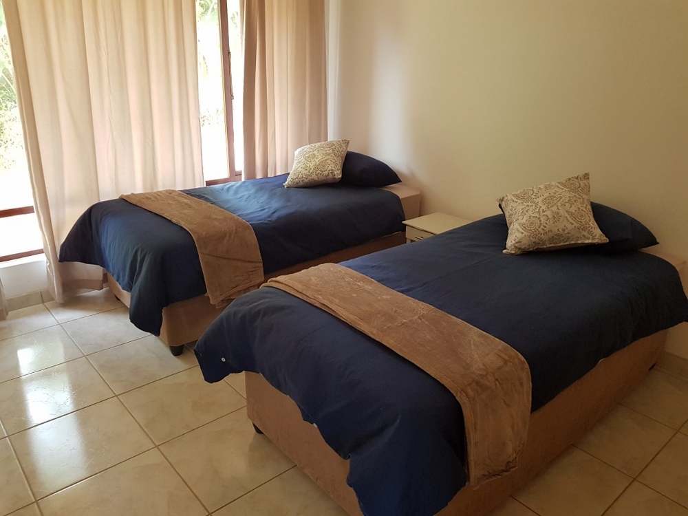 Miramar Cove 32